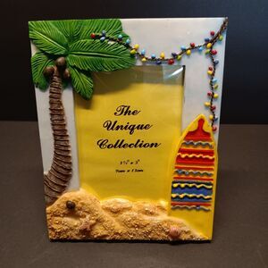 Free Standing Picture Frame © Carol Eldridge The Unique Collection 3 1/2" X 5"